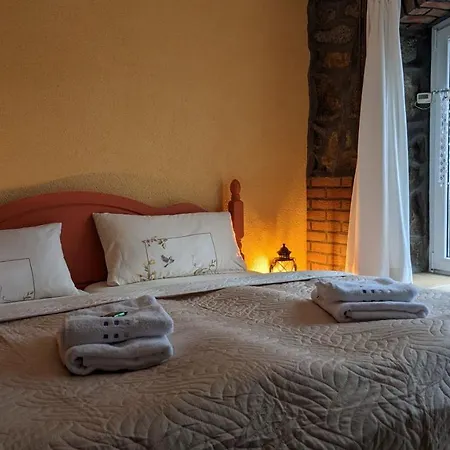 Weissevilla Friedrichsbrunn Solide