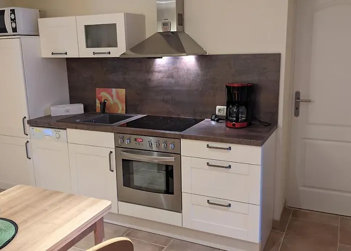 Weissevilla Friedrichsbrunn Solide *