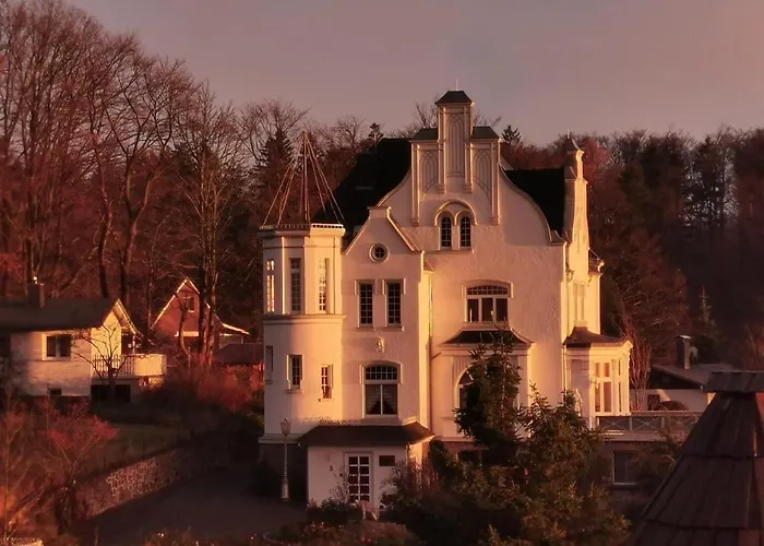 Weissevilla Friedrichsbrunn Solide Apartment